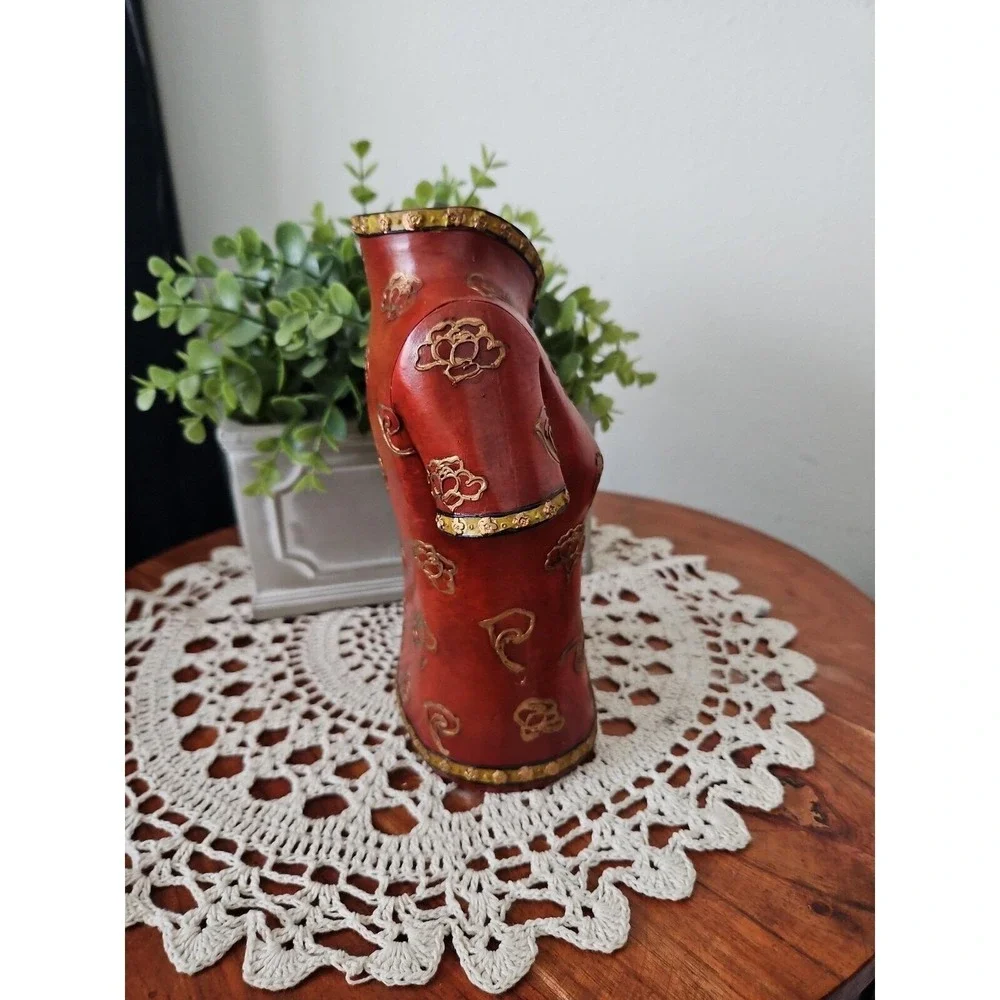 Red Chinese‎ Cheongsam Qipao Dress Torso Resin Vase Floral Gold Relief 8x6in